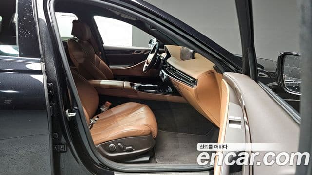 Genesis G80 (RG3) бензин 2.5 турбо AWD, 2021 11