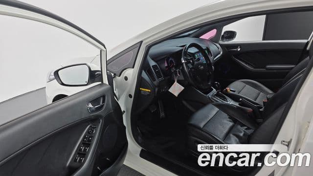 Kia K3 Prestige, 2015 11