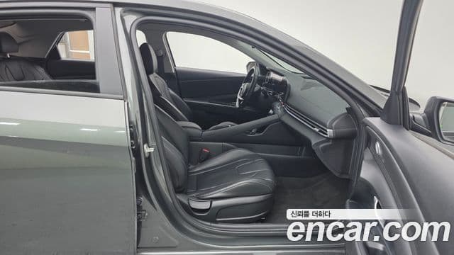 Hyundai Avante (CN7) Modern, 2022 11