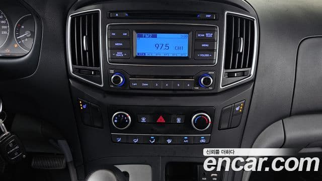 Hyundai Grand Starex Smart, 2017 18