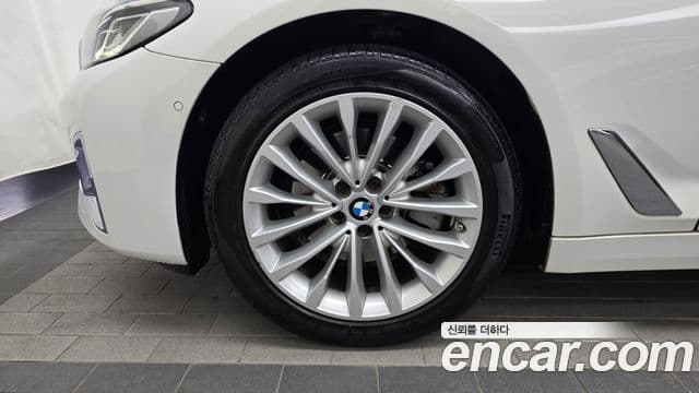BMW 5시리즈 (G30) Luxury, 2021 все фото