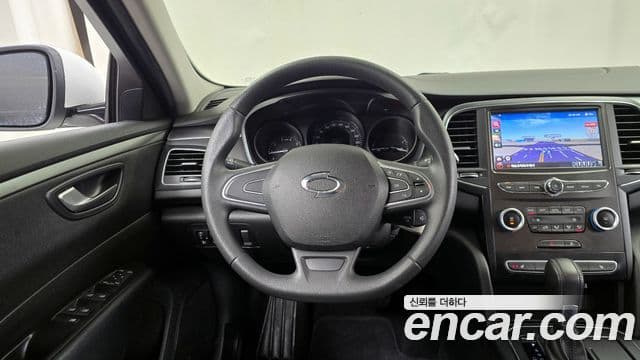 Renault Korea(Samsung) SM6 2.0 LPe PE (арендный автомобиль), 2017 13