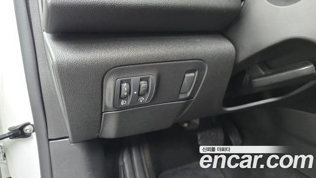 Renault Korea(Samsung) SM6 2.0 LPe PE (арендный автомобиль), 2017 17