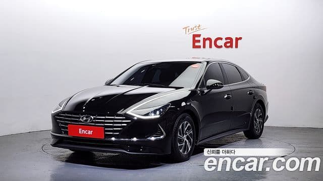 Hyundai Sonata гибрид (DN8) Modern, 2022 1