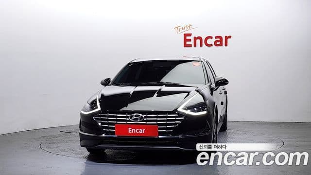 Hyundai Sonata гибрид (DN8) Modern, 2022 3