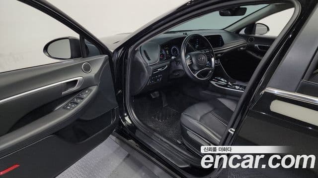 Hyundai Sonata гибрид (DN8) Modern, 2022 10