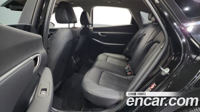 Hyundai Sonata гибрид (DN8) Modern, 2022 11
