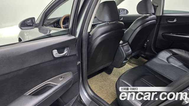 Kia K5 2세대 Luxury, 2016 19
