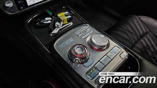 Genesis G90 (RS4) бензин 3.5 турбо AWD, 2024 9