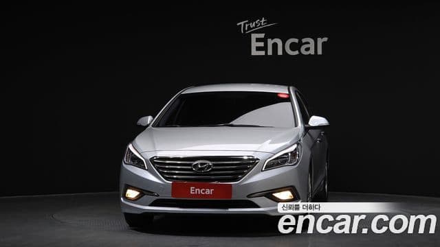 Hyundai LF Sonata 2.0 Smart, 2015 3