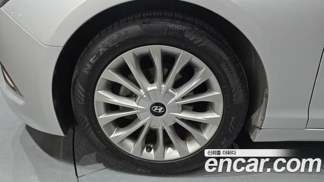 Hyundai LF Sonata 2.0 Smart, 2015 все фото