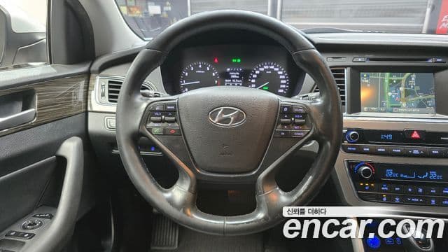 Hyundai LF Sonata 2.0 Smart, 2015 14