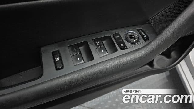 Hyundai LF Sonata 2.0 Smart, 2015 17