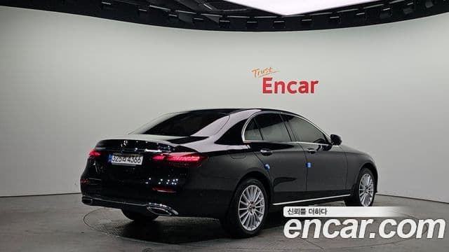 Mercedes-Benz E-класс W213 Exclusive, 2022 2