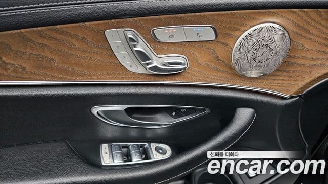 Mercedes-Benz E-класс W213 Exclusive, 2022 12