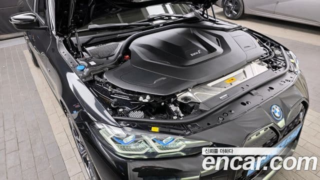 BMW i4 eDrive40 M Sport Pro, 2024 6