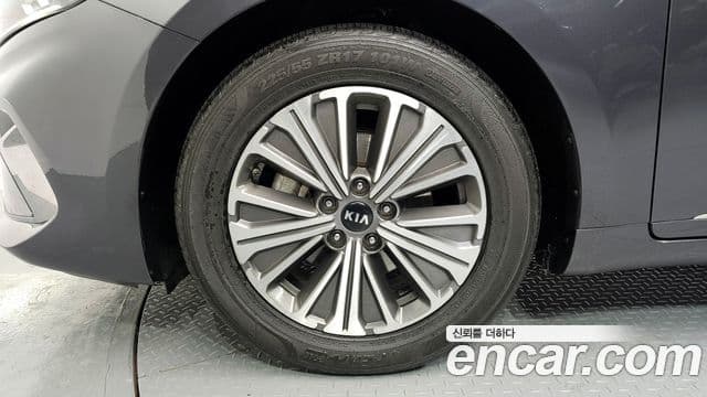 Kia K7 Premier гибрид Noblesse, 2020 все фото