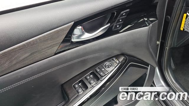 Kia K7 Premier гибрид Noblesse, 2020 12