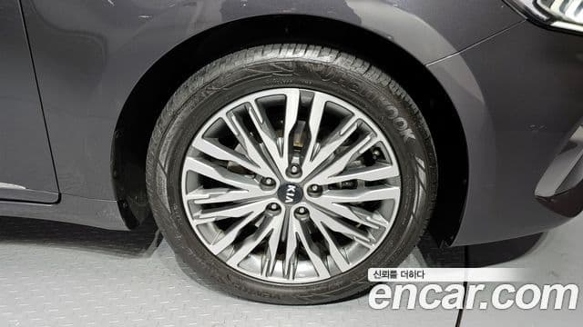 Kia K7 Premier Noblesse, 2020 все фото