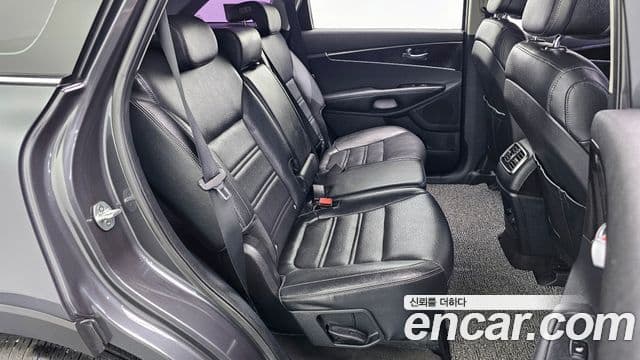 Kia All New Sorento Luxury, 2016 12