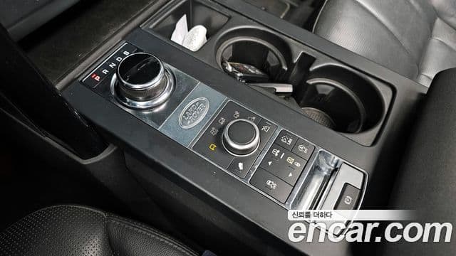 Land Rover Discovery 5 2.0 SD4 SE, 2018 9