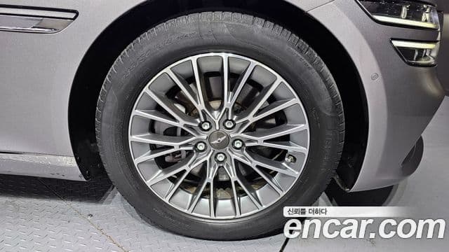 Genesis G80 (RG3) бензин 2.5 турбо AWD, 2022 все фото