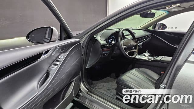 Genesis G80 (RG3) бензин 2.5 турбо AWD, 2022 11