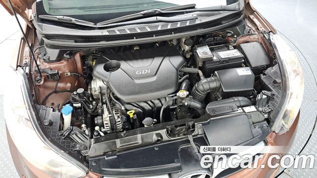 Hyundai Avante MD M16 GDI Smart, 2013 6