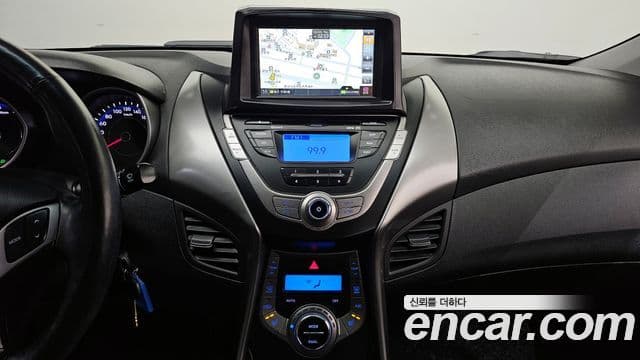 Hyundai Avante MD M16 GDI Smart, 2013 15