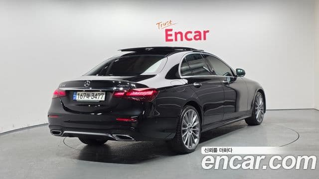 Mercedes-Benz E-класс W213 AMG Line, 2022 2