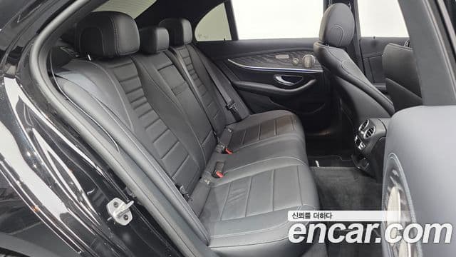 Mercedes-Benz E-класс W213 AMG Line, 2022 12