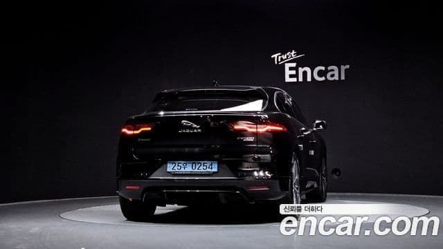 Jaguar I-PACE EV400 HSE, 2019 4