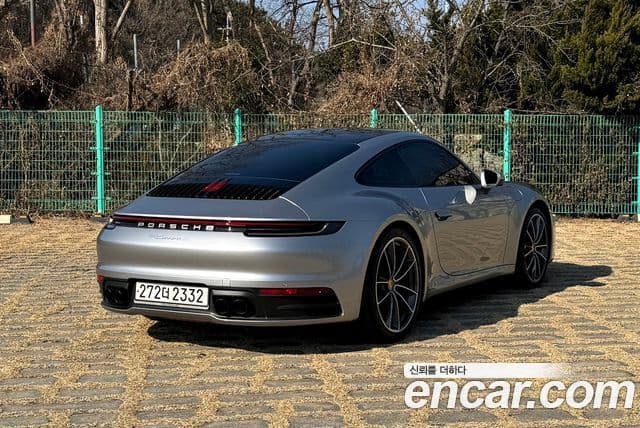 Porsche 911 (992) Carrera S, 2020 9