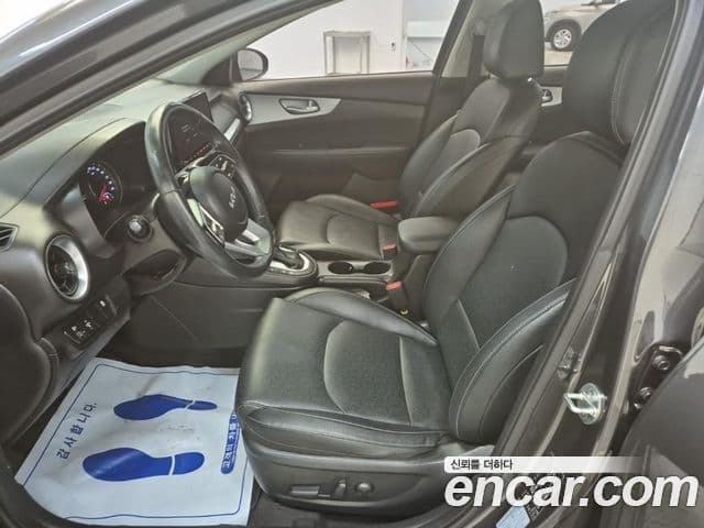 Kia The / новый New K3 2세대 Trendy, 2022 9