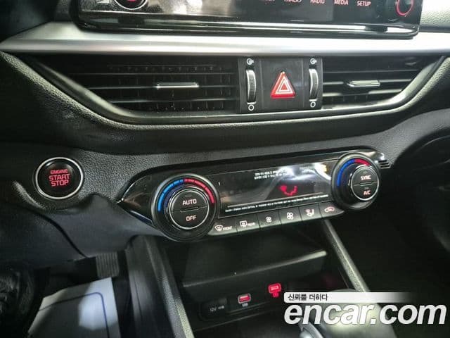 Kia The / новый New K3 2세대 Trendy, 2022 12