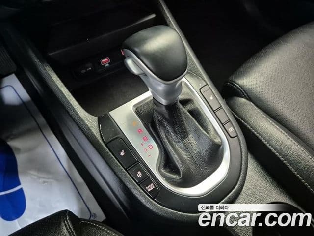 Kia The / новый New K3 2세대 Trendy, 2022 13