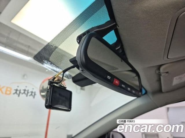 Kia The / новый New K3 2세대 Trendy, 2022 18