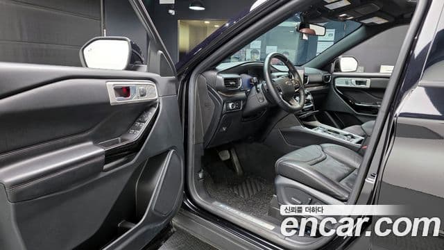 Ford Explorer 6세대 3.0 Platinum 4WD, 2021 11