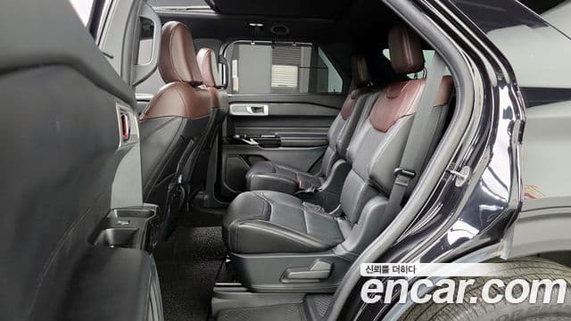 Ford Explorer 6세대 3.0 Platinum 4WD, 2021 12