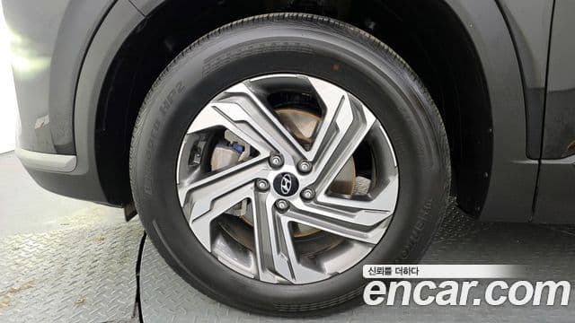 Hyundai The / новый New Santa Fe Exclusive, 2023 все фото