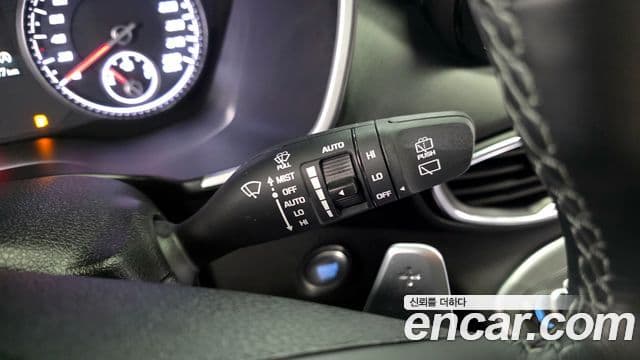 Hyundai The / новый New Santa Fe Exclusive, 2023 16