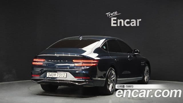 Genesis G80 (RG3) бензин 2.5 турбо AWD, 2025 2