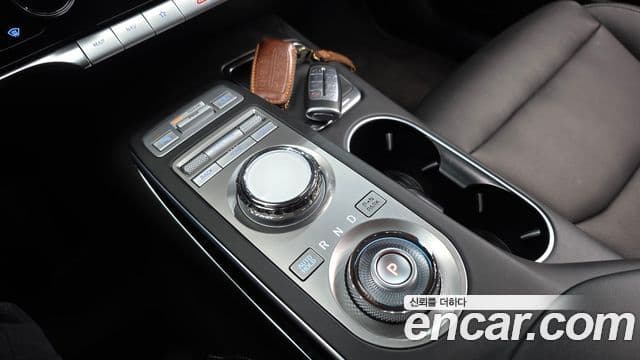 Genesis GV70, 2022 9