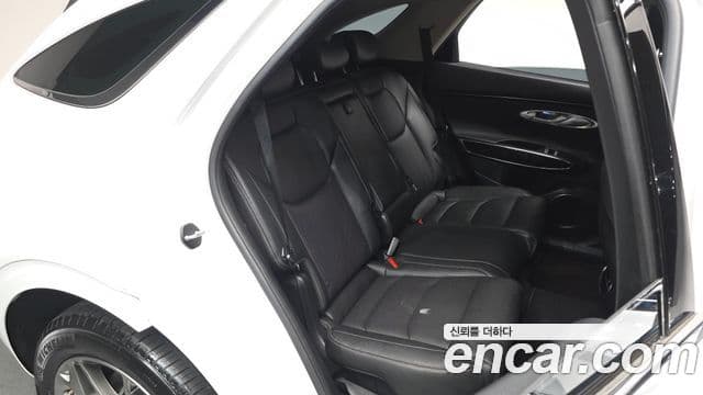 Genesis GV70, 2022 12