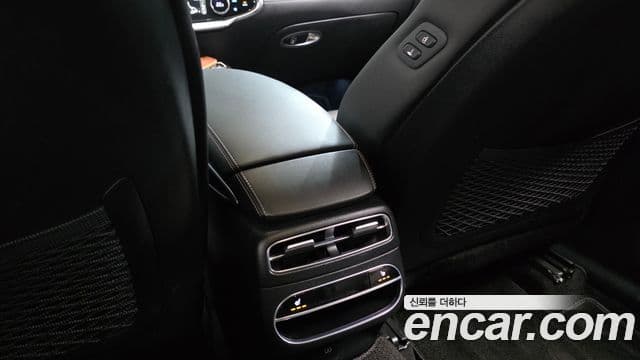 Genesis GV70, 2022 19