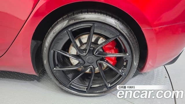 Tesla модель 3 performance AWD, 2025 все фото