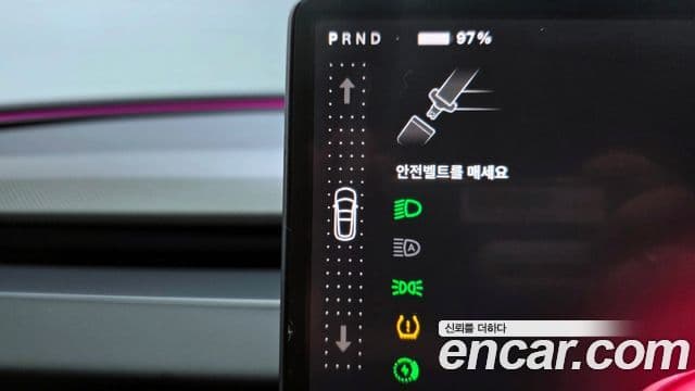 Tesla модель 3 performance AWD, 2025 9