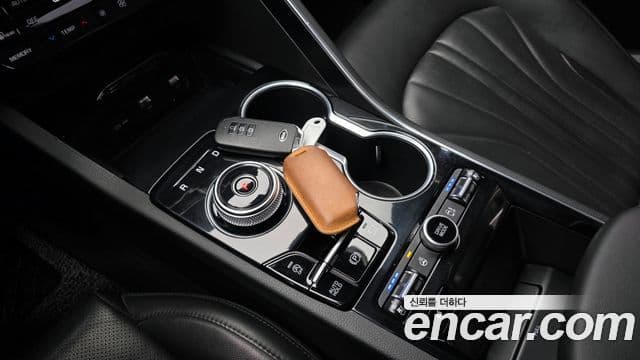 Kia K5 3세대 Signature, 2021 9