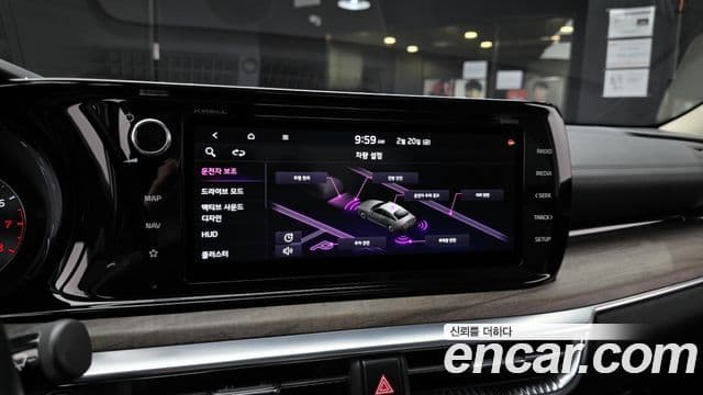 Kia K5 3세대 Signature, 2021 17