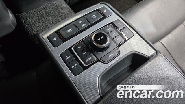 Genesis G80 Prestige, 2018 18